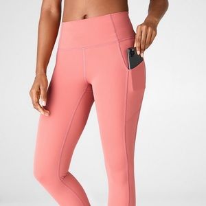 Fabletics Oasis High-Waisted Pocket Legging